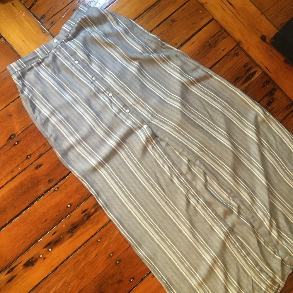 Striped small maxi skirt (slit, open front),